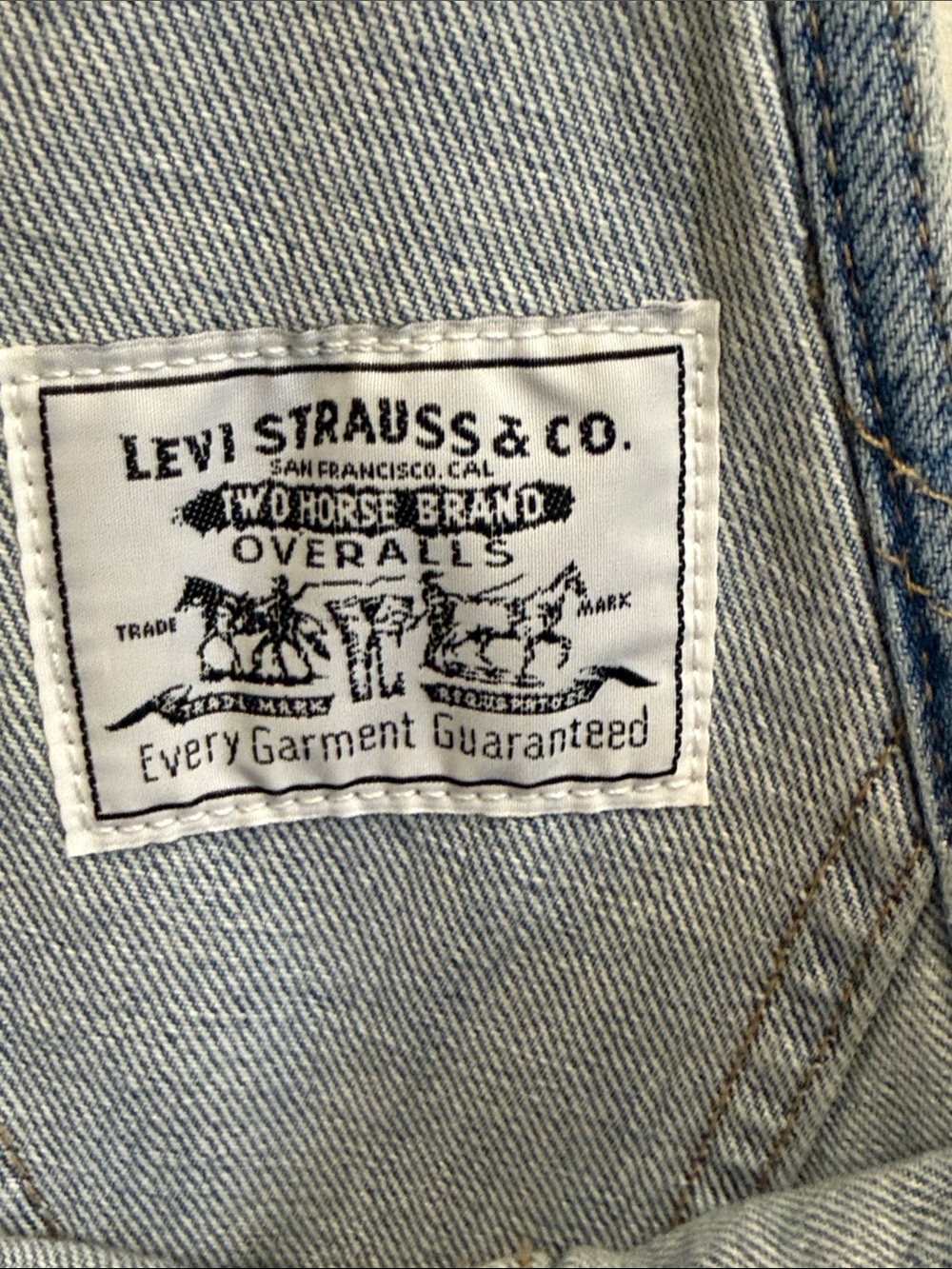Levi's Women's Vintage Denim Shortalls - Picture 3 of 8